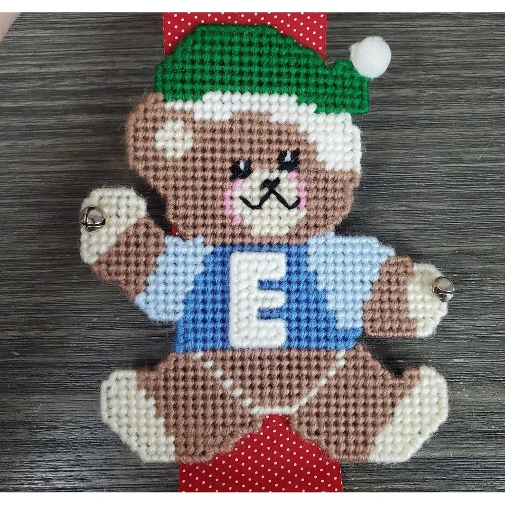 Vintage 80s Plastic Canvas 38